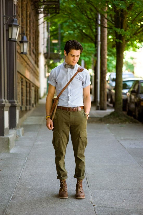 olive green jeans mens outfit